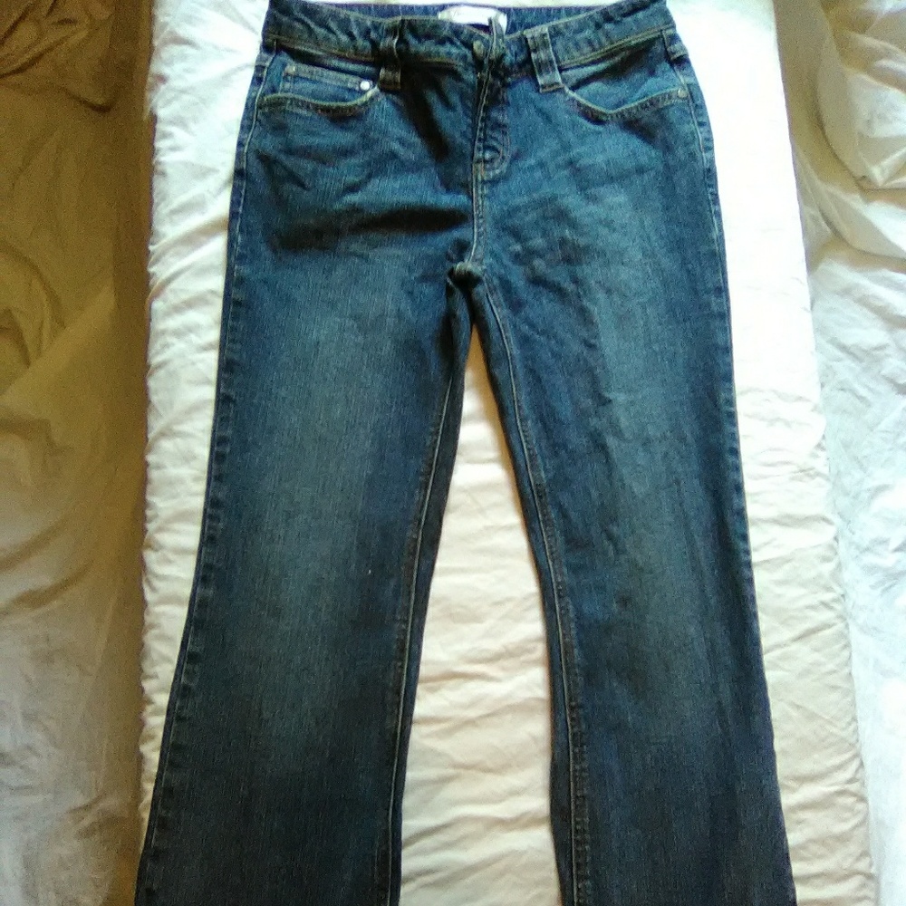 Women's size 3 short Duck Head Bootcut Jeans.